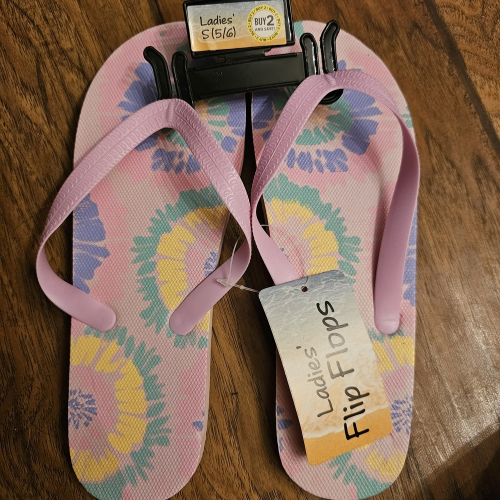 Pink Floral Ladies Flip Flops
